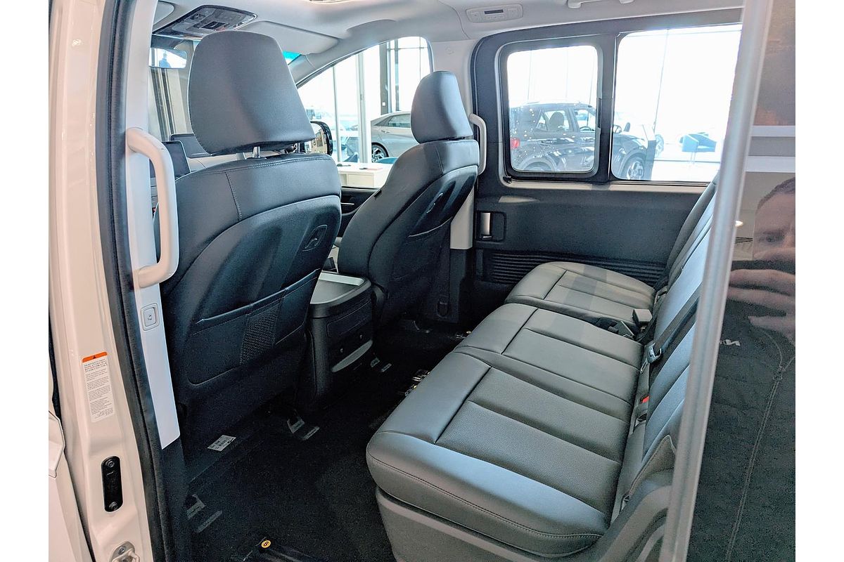 2024 Hyundai STARIA Highlander US4.V3