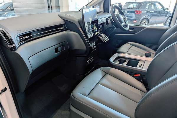 2024 Hyundai STARIA Highlander US4.V3