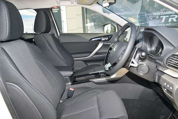 2024 Mitsubishi Eclipse Cross PHEV ES YB