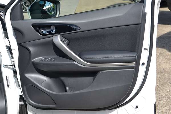 2024 Mitsubishi Eclipse Cross PHEV ES YB