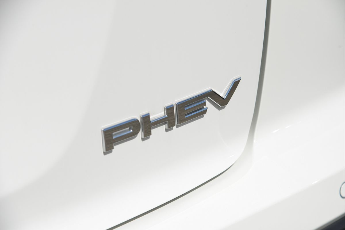 2024 Mitsubishi Eclipse Cross PHEV ES YB