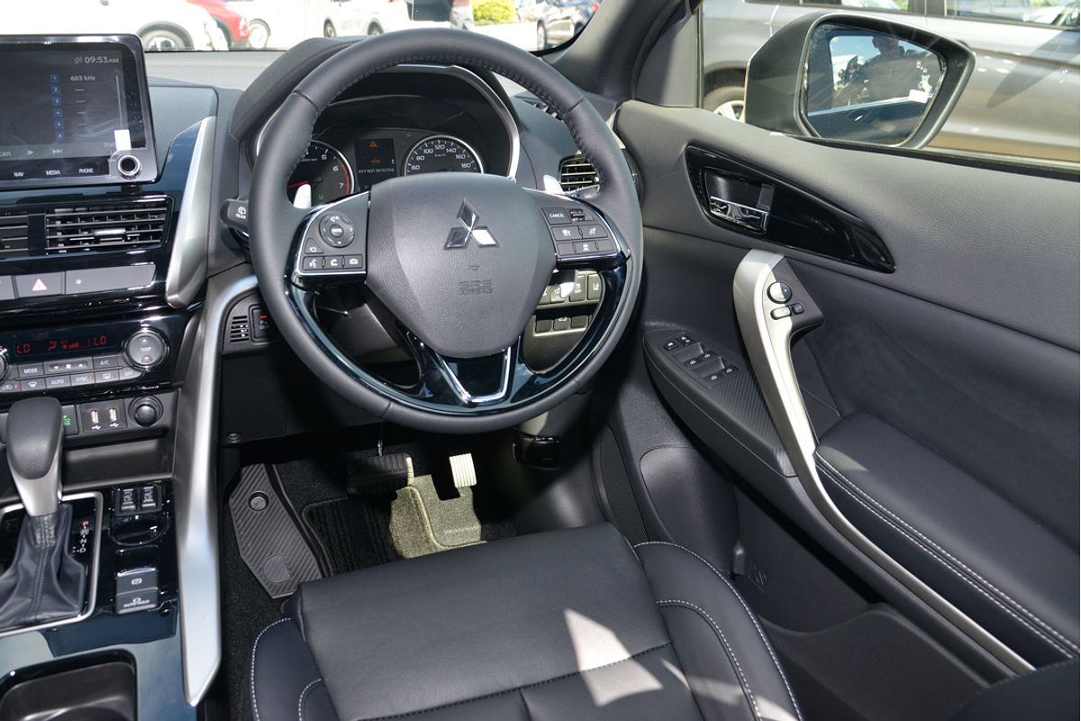2024 Mitsubishi Eclipse Cross Exceed YB