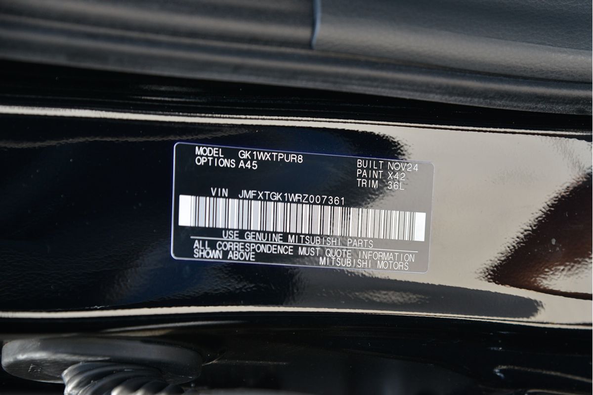 2024 Mitsubishi Eclipse Cross Exceed YB