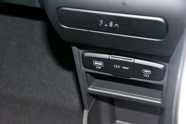 2024 Hyundai STARIA LOAD US4.V3