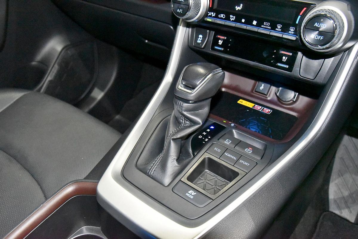 2022 Toyota RAV4 Cruiser AXAH52R