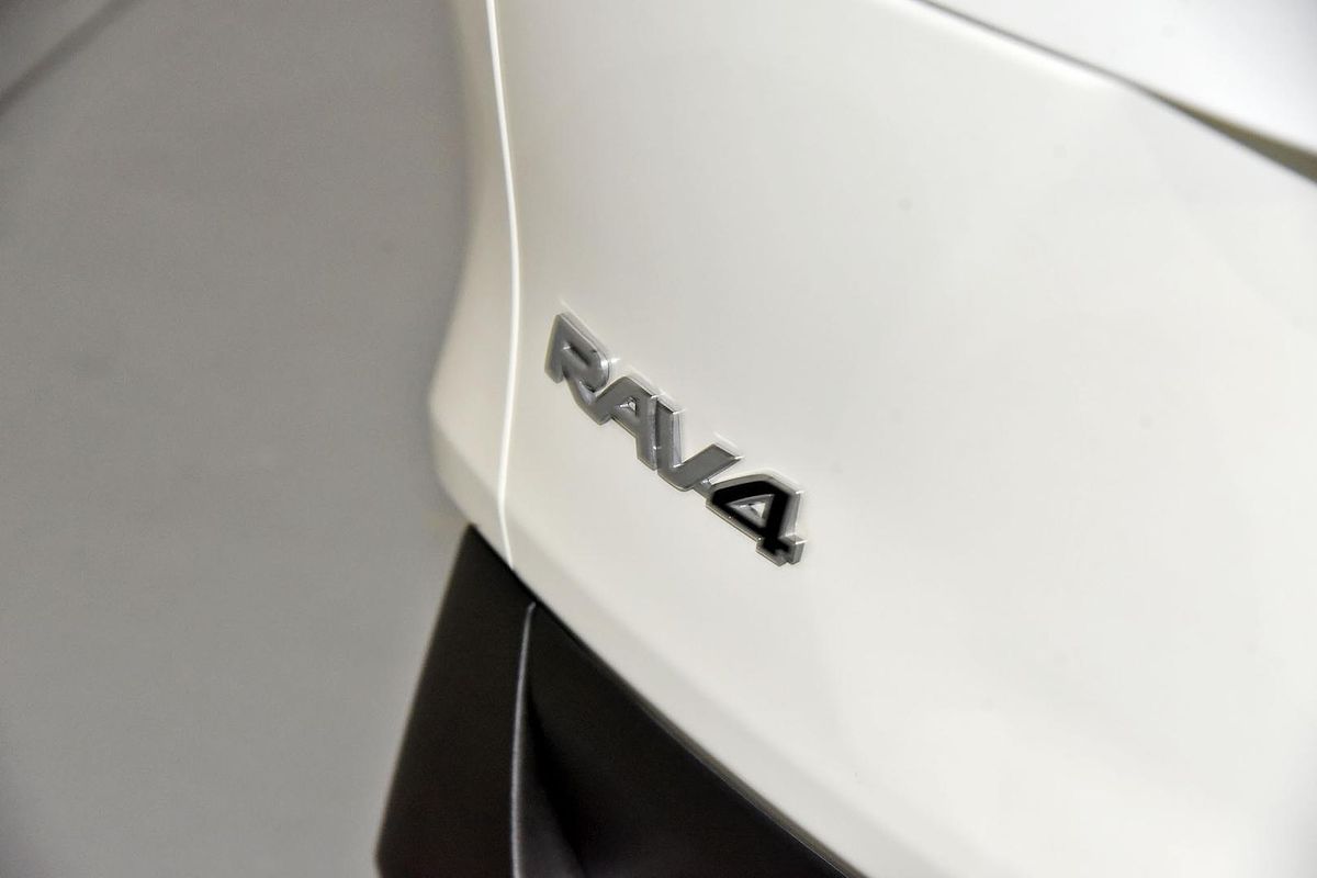2022 Toyota RAV4 Cruiser AXAH52R
