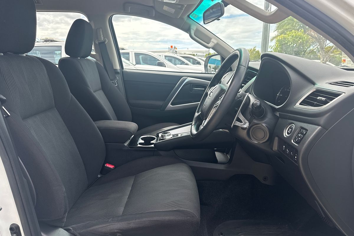 2020 Mitsubishi Pajero Sport GLX QF