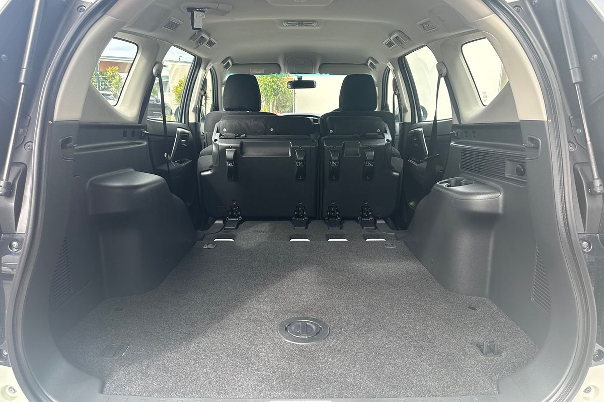 2020 Mitsubishi Pajero Sport GLX QF