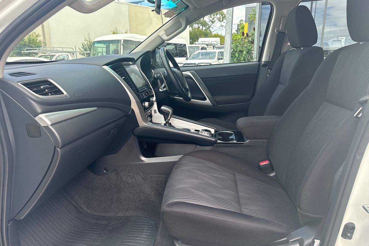 2020 Mitsubishi Pajero Sport GLX QF