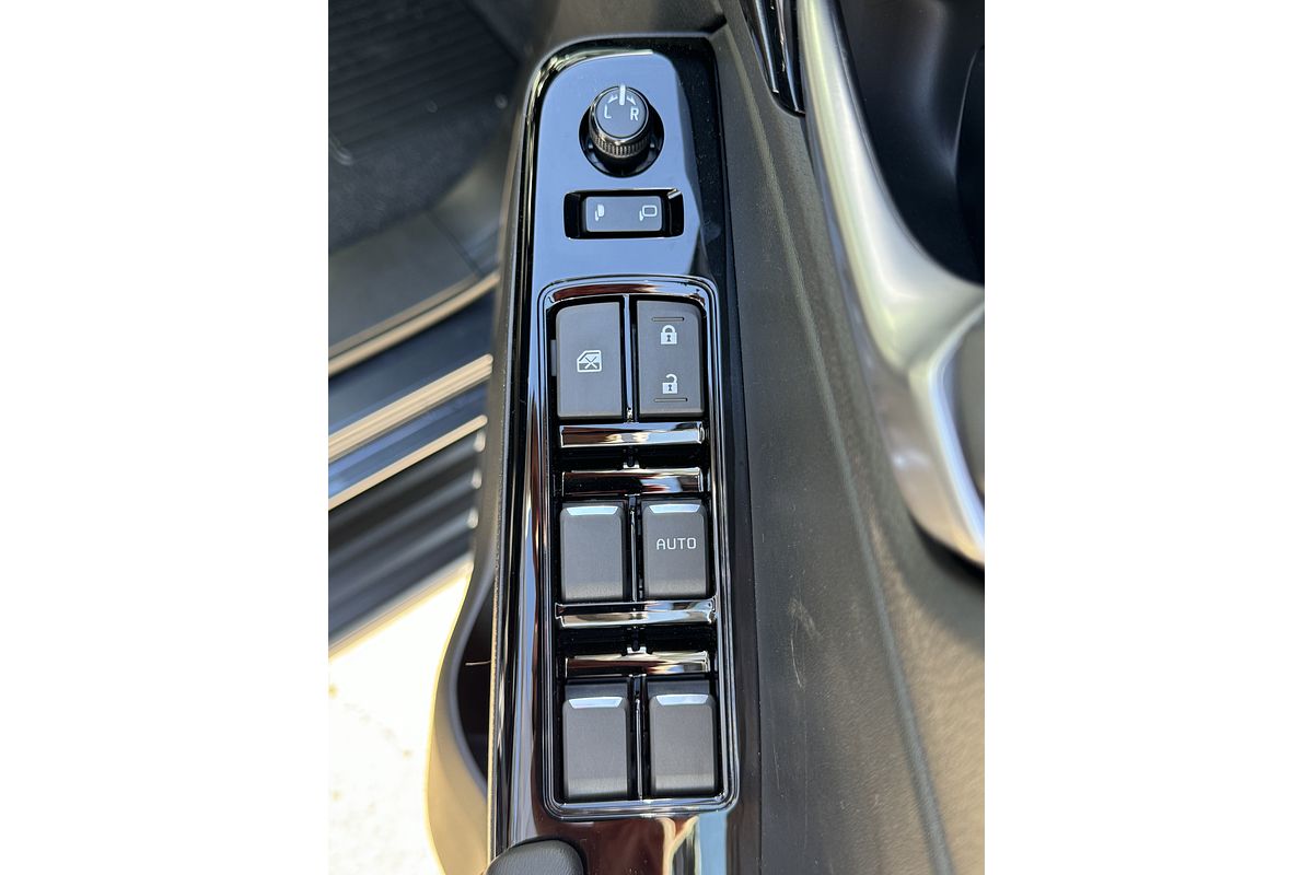 2025 Isuzu D-MAX X-TERRAIN 4X4