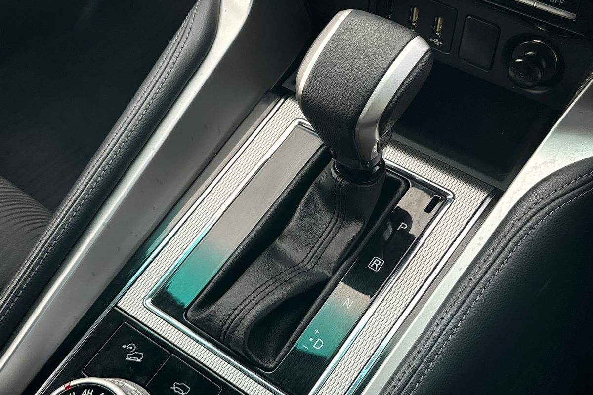 2020 Mitsubishi Pajero Sport GLX QF