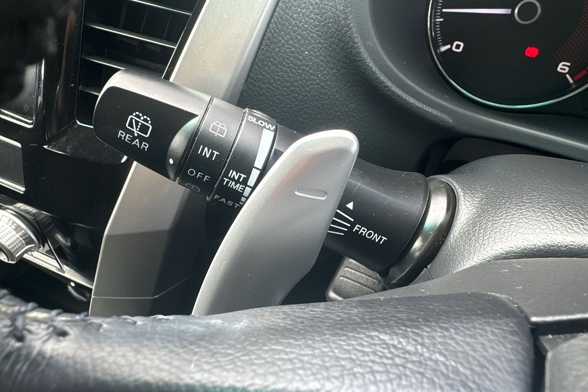 2020 Mitsubishi Pajero Sport GLX QF