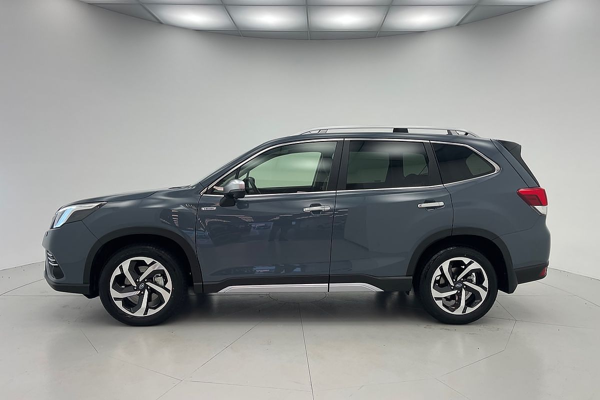 2024 Subaru Forester Hybrid S S5