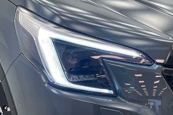 2024 Subaru Forester Hybrid S S5