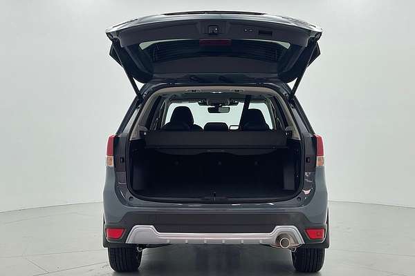2024 Subaru Forester Hybrid S S5