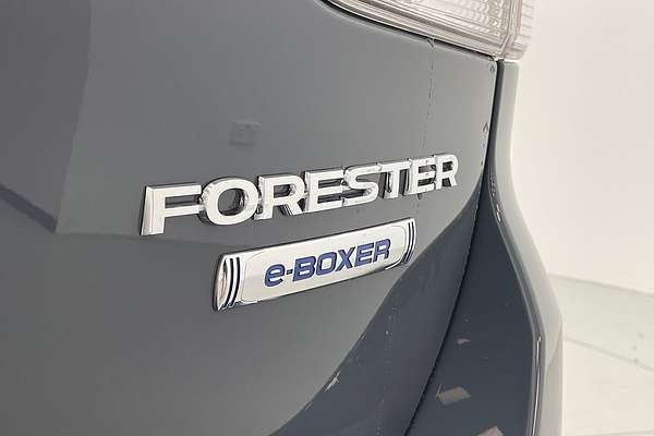 2024 Subaru Forester Hybrid S S5