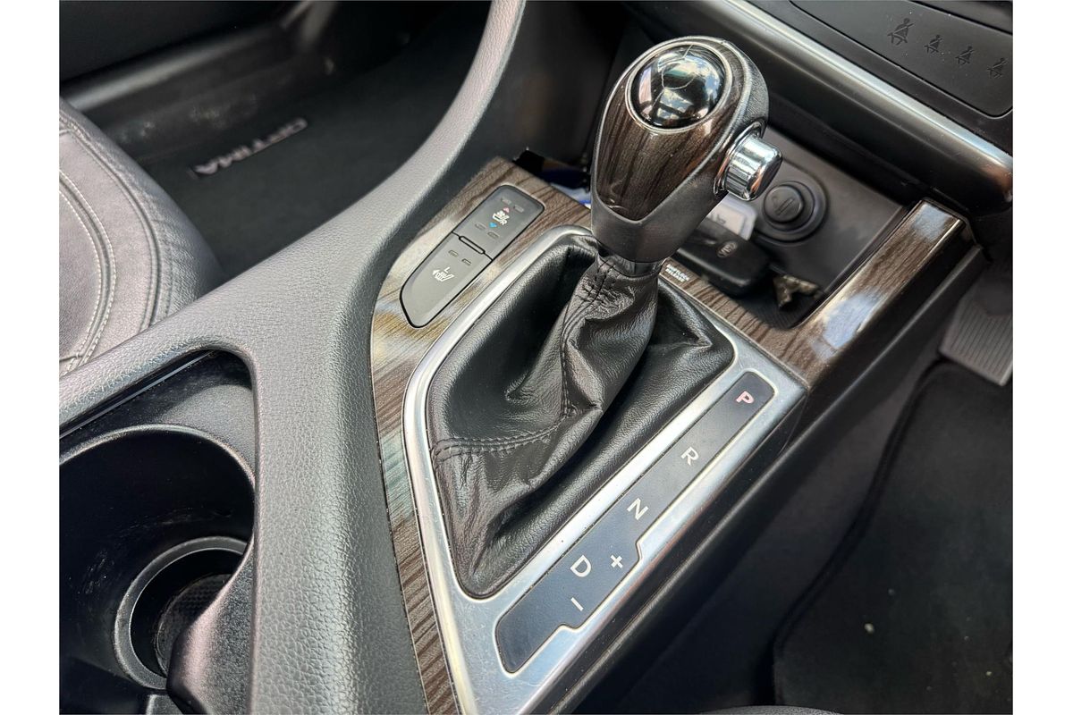 2011 Kia Optima Platinum TF