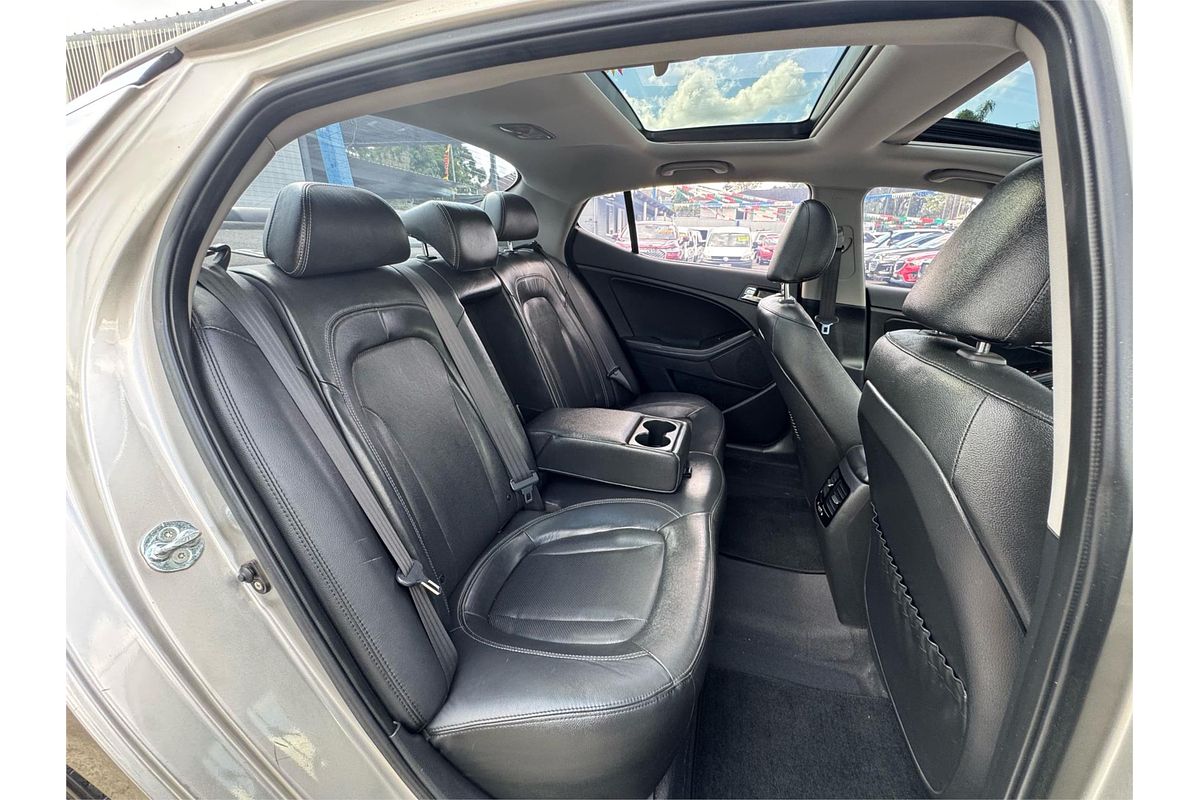 2011 Kia Optima Platinum TF