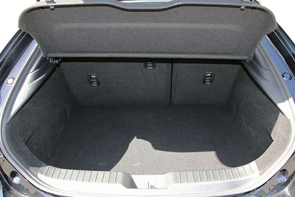 2025 Mazda 3 G20 Touring BP Series