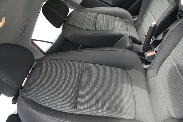 2025 Kia Stonic Sport YB
