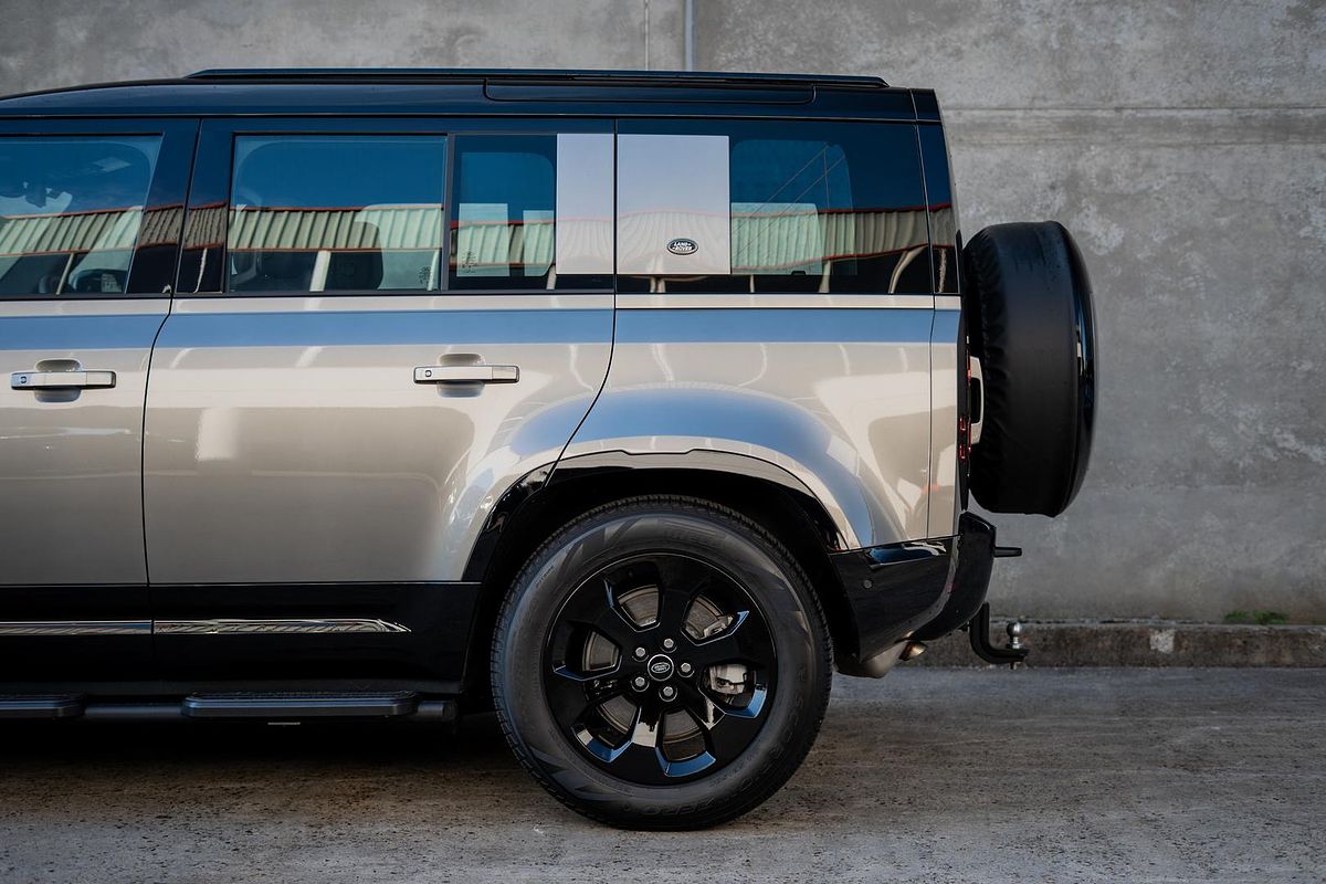 2024 Land Rover Defender 110 P400 X-Dynamic SE L663