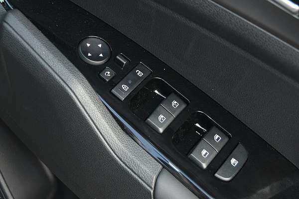 2025 Kia Sportage SX NQ5