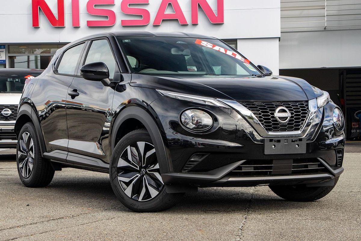 2024 Nissan JUKE ST F16