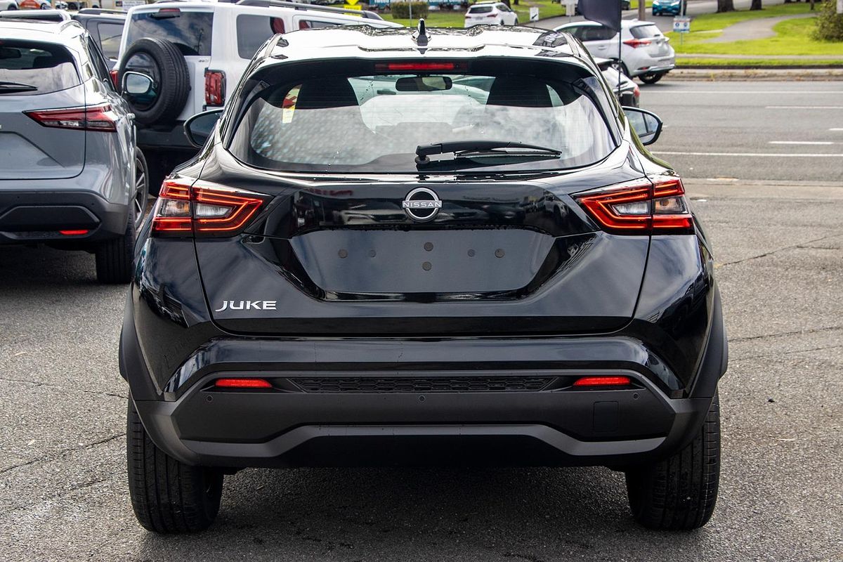 2024 Nissan JUKE ST F16