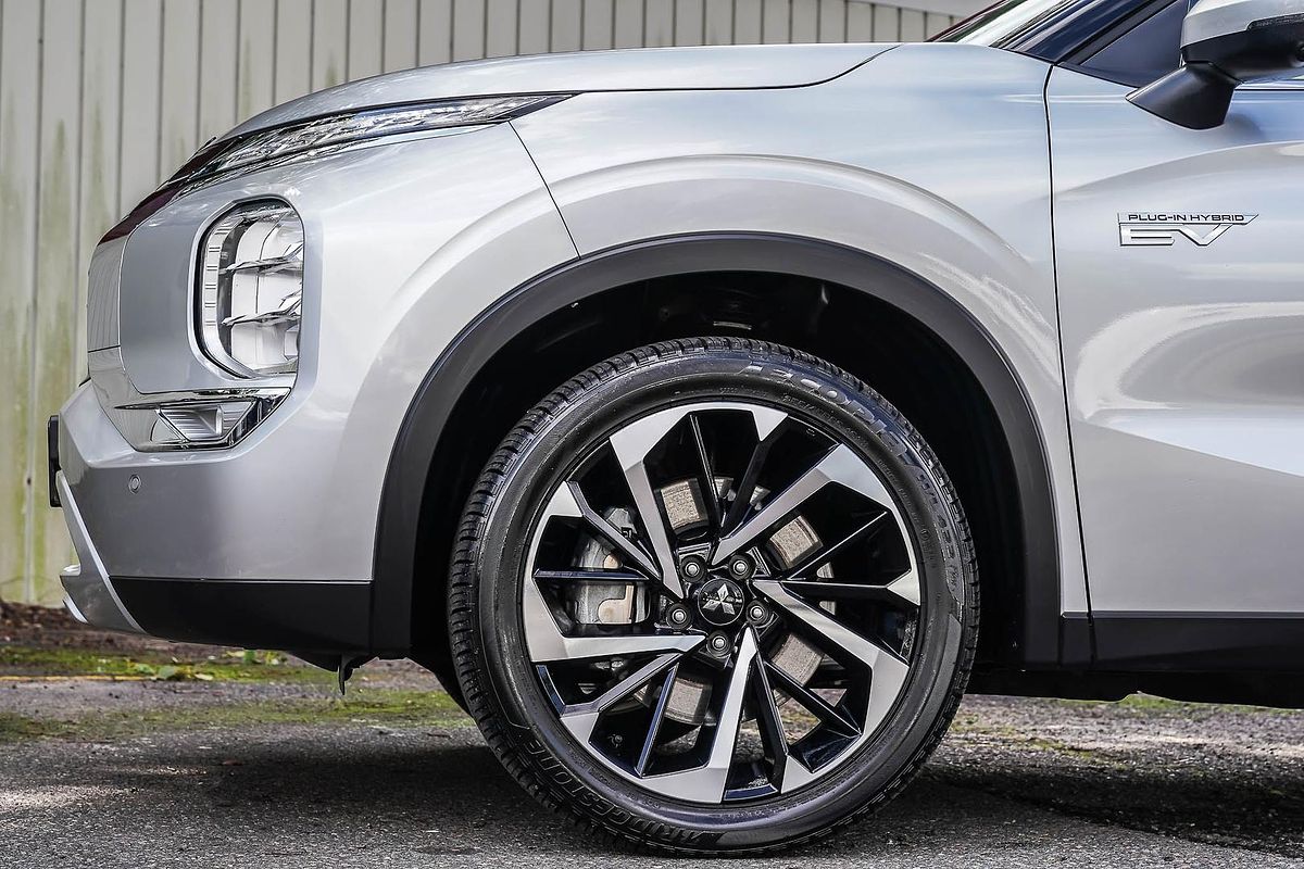 2024 Mitsubishi Outlander PHEV Aspire ZM