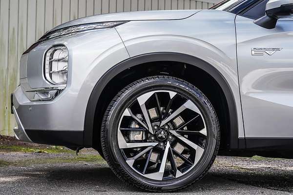 2024 Mitsubishi Outlander PHEV Aspire ZM
