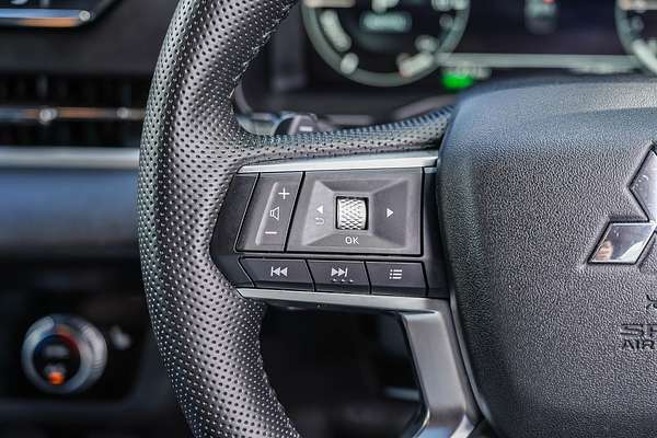 2024 Mitsubishi Outlander PHEV Aspire ZM