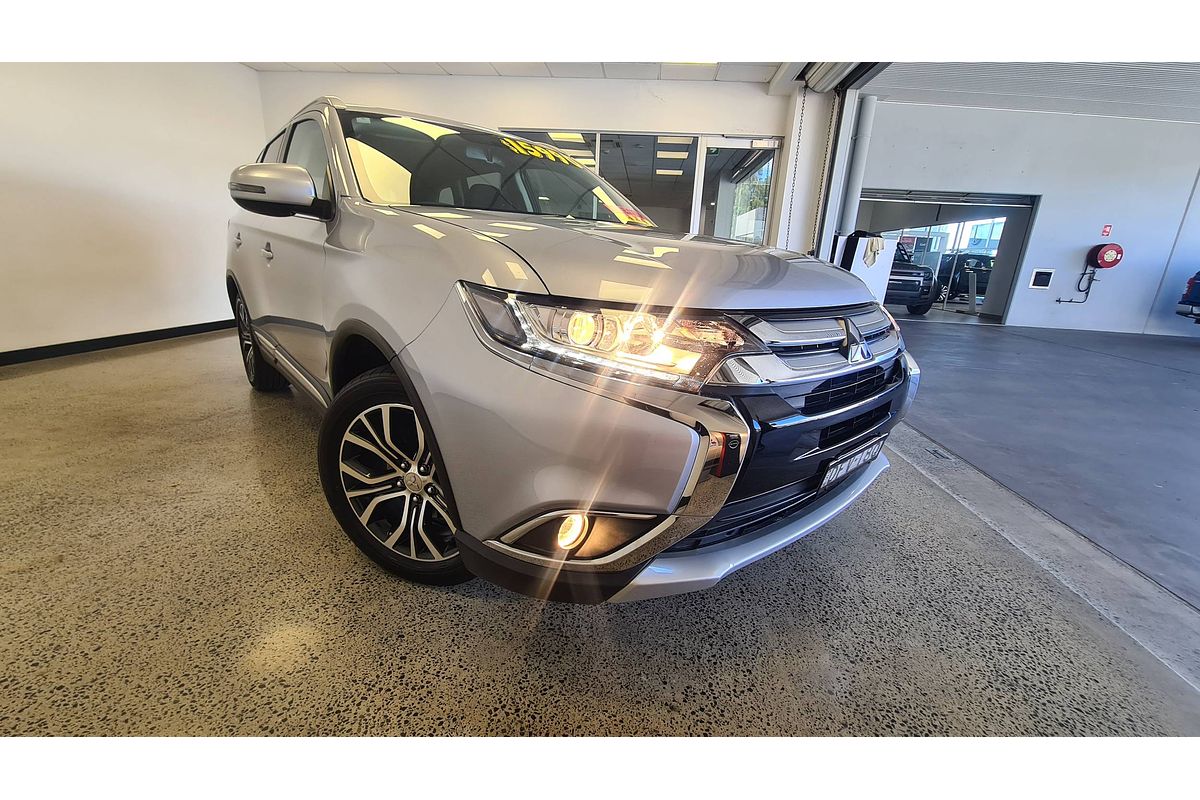 2016 Mitsubishi Outlander XLS ZK