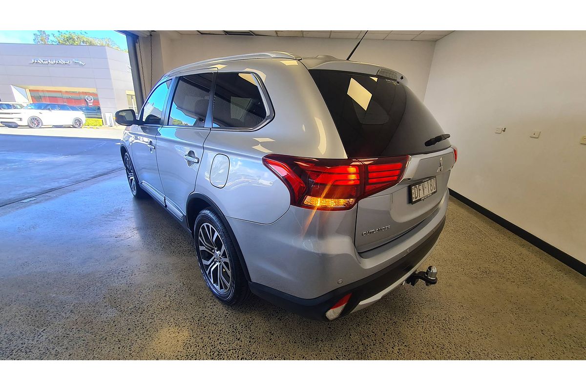 2016 Mitsubishi Outlander XLS ZK