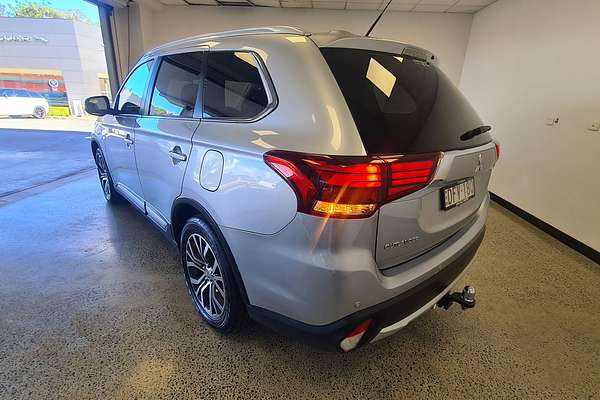 2016 Mitsubishi Outlander XLS ZK