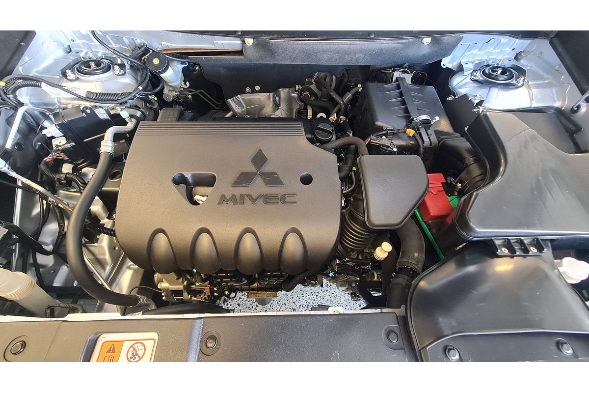 2016 Mitsubishi Outlander XLS ZK