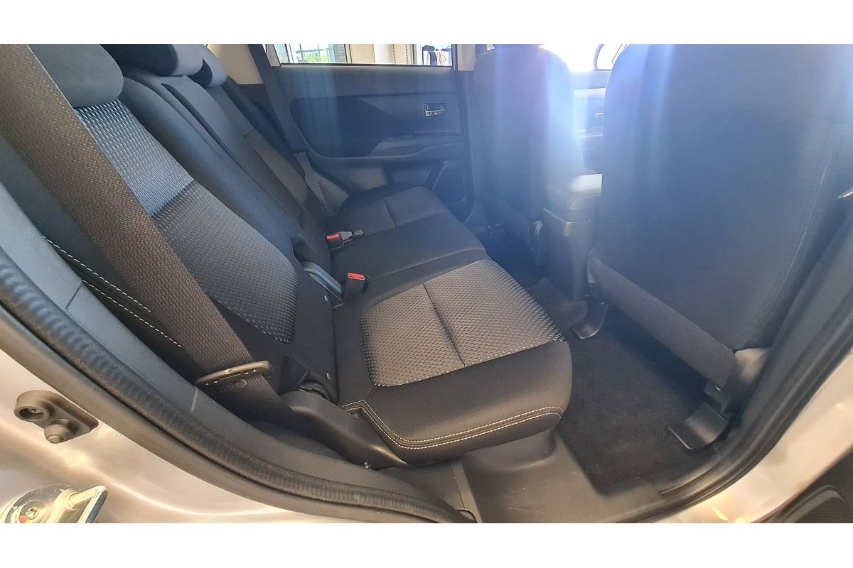 2016 Mitsubishi Outlander XLS ZK