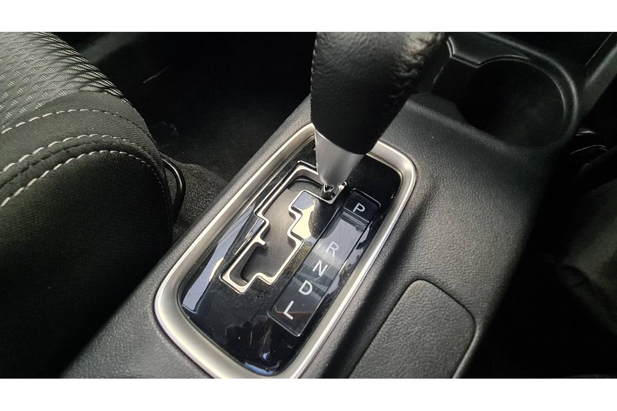 2016 Mitsubishi Outlander XLS ZK
