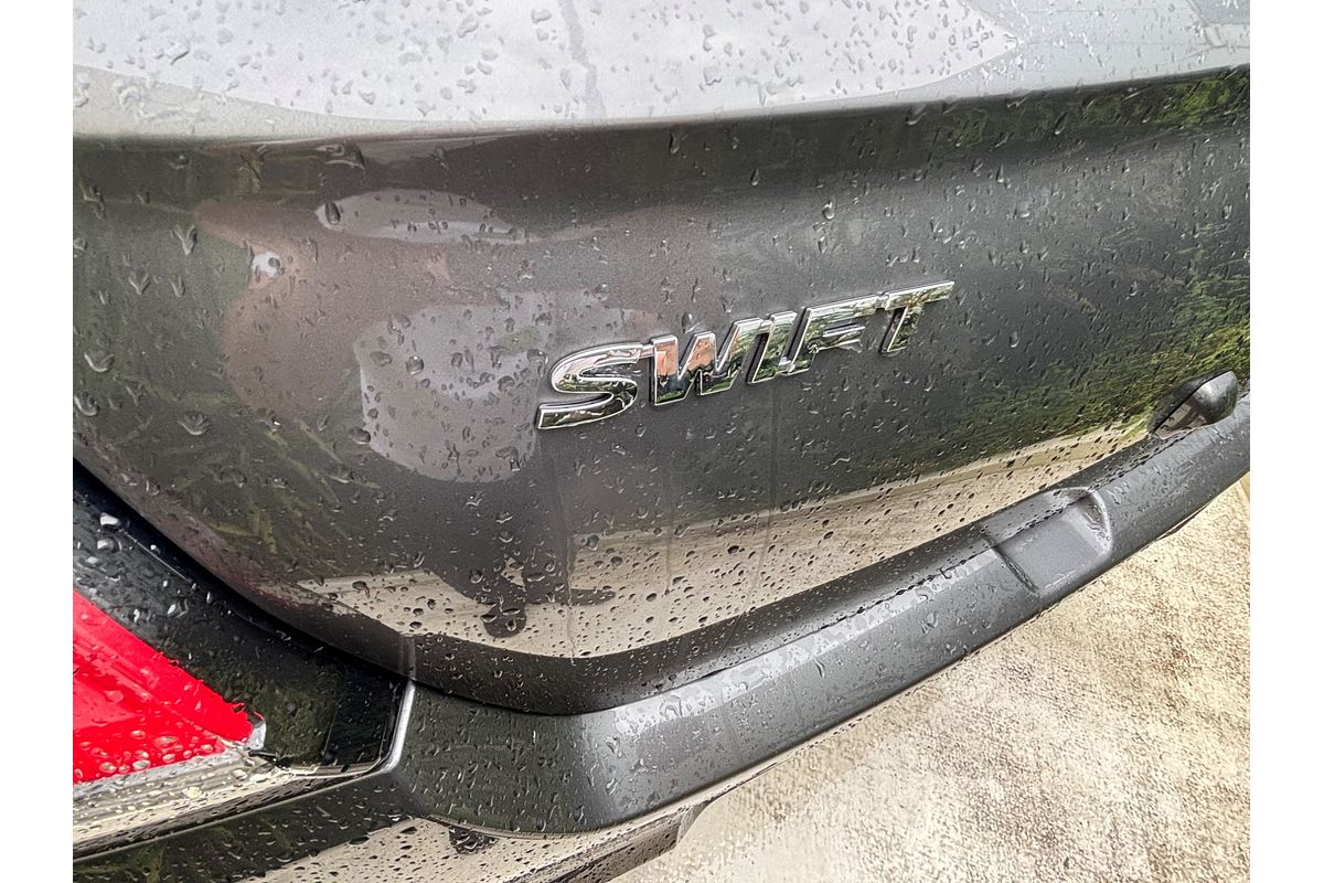 2024 Suzuki Swift Hybrid UZ