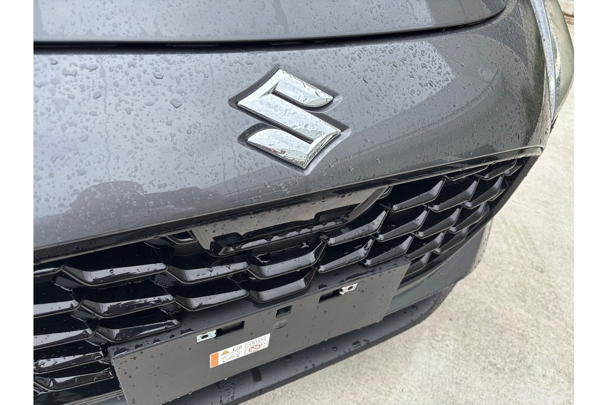 2024 Suzuki Swift Hybrid UZ