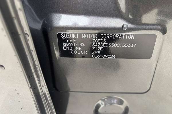 2024 Suzuki Swift Hybrid UZ
