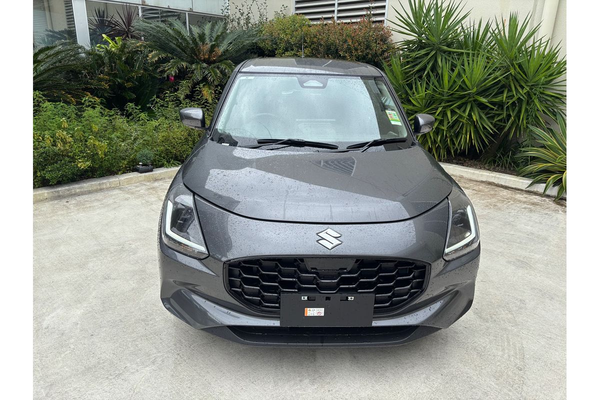 2024 Suzuki Swift Hybrid UZ