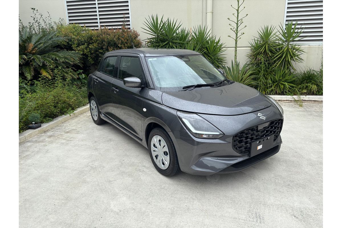 2024 Suzuki Swift Hybrid UZ