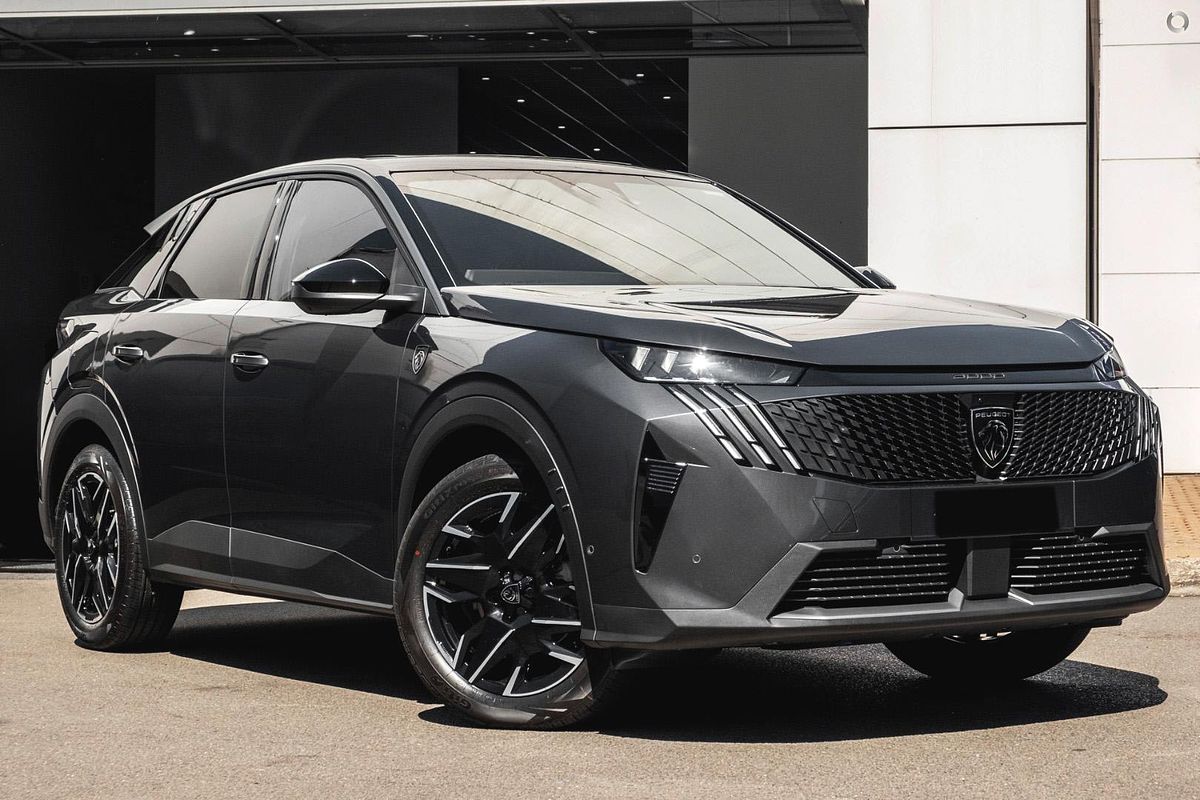 2024 Peugeot 3008 GT Premium Hybrid P64