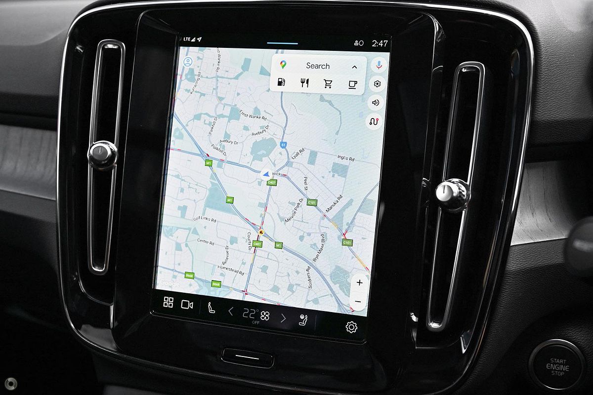 2024 Volvo XC40 Ultra B4 Bright