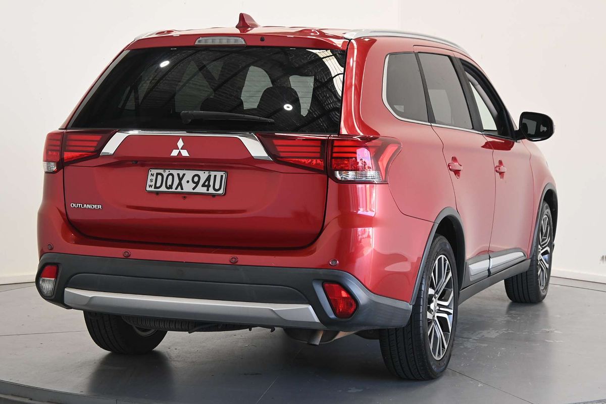 2017 Mitsubishi Outlander LS Safety Pack ZK
