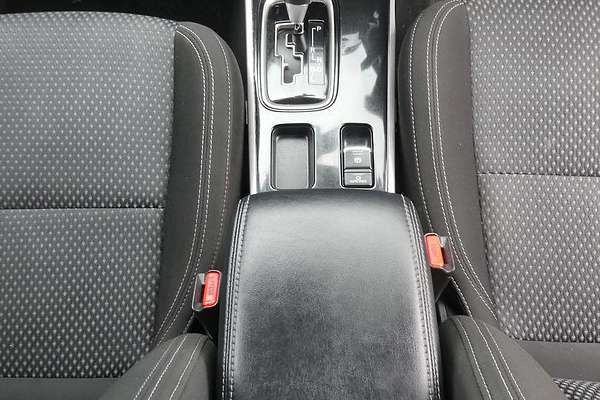 2018 Mitsubishi Outlander ES ZL