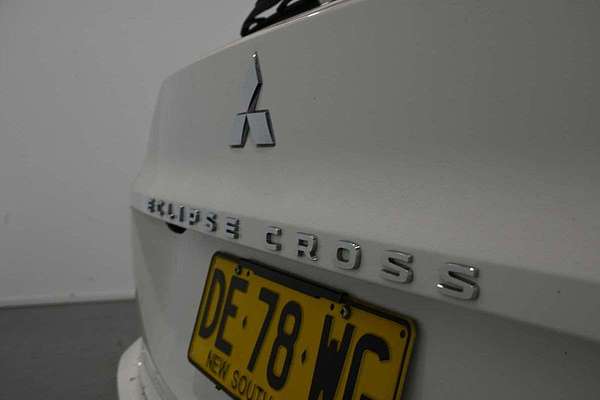 2024 Mitsubishi Eclipse Cross Exceed YB