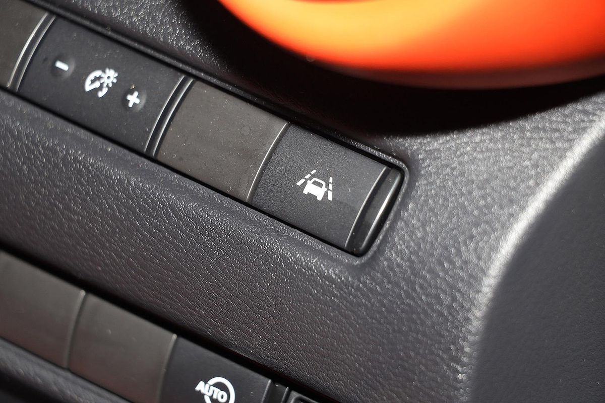 2023 Nissan JUKE Ti Energy Orange F16