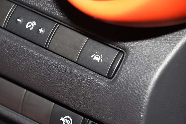 2023 Nissan JUKE Ti Energy Orange F16