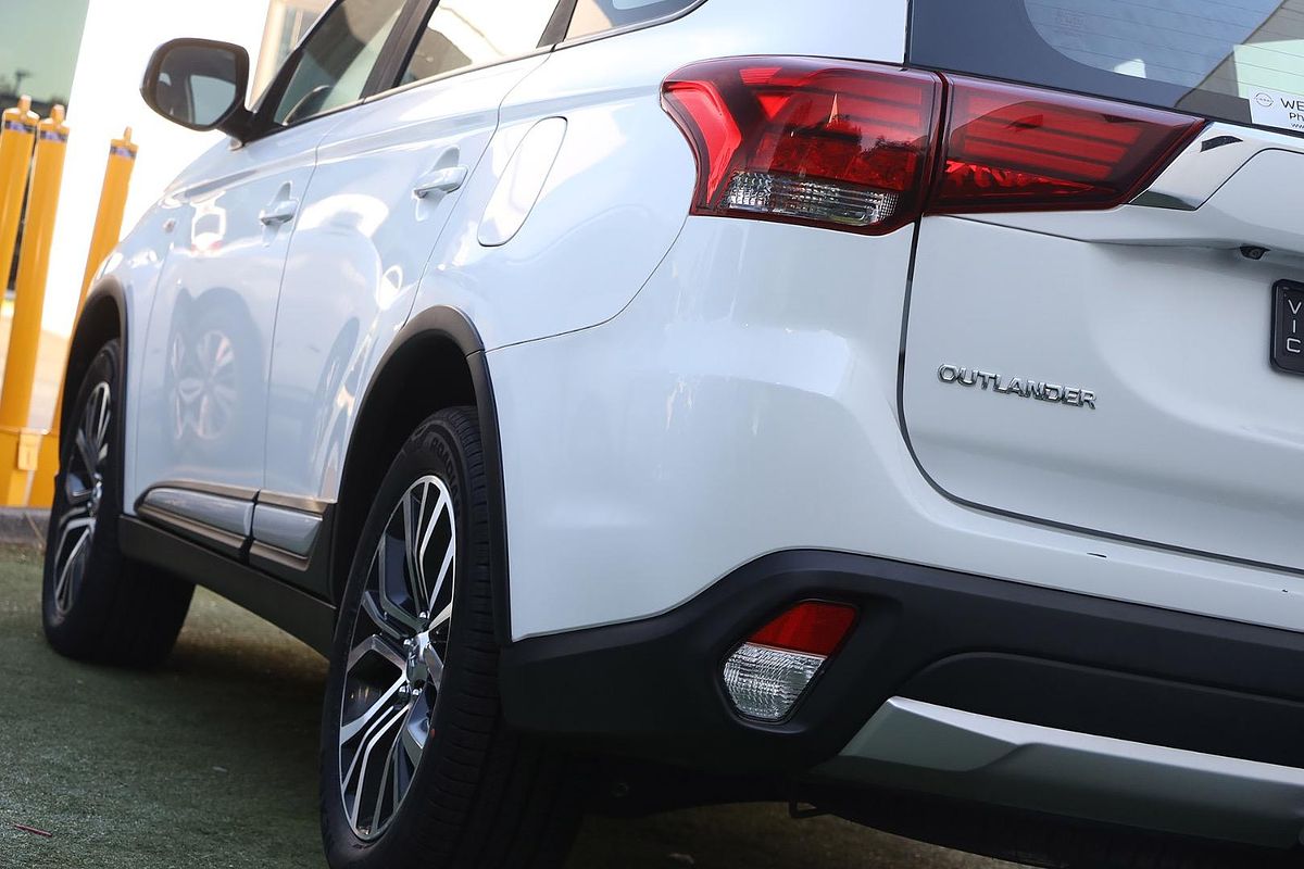 2017 Mitsubishi Outlander ES ZL